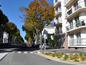 Vue sur une rue de la trame orthogonale de St-Nazaire