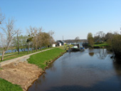 Vue sur l'cluse du Bellion sur le canal de Nantes  Brest