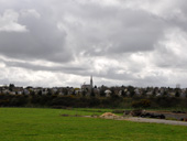 Vue sur la silhouette est du bourg de Carquefou depuis La Pintinire