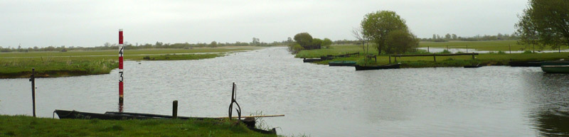 canal joignant le lac  St Lumine de Coutais