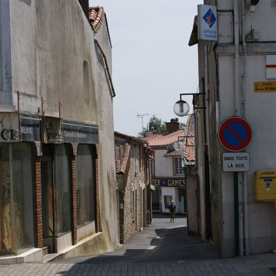 Ruelles troites des curs de bourg