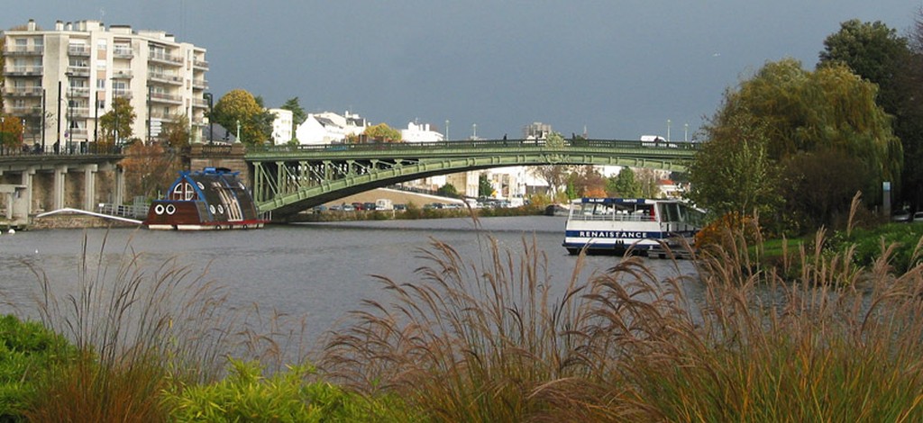 Vue de l'Erdre depuis l'le Versailles