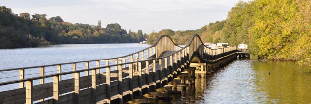 Passerelle pitonne sur l'Erdre