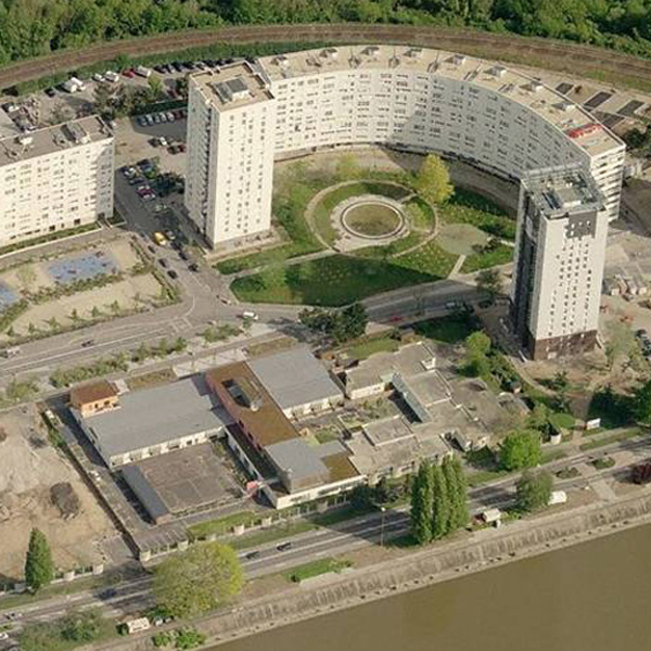 Malakoff, densit de 73 logements par hectare  (Source : Quartiers de Villes Quartiers de vies  Habitat et formes urbaines  Nantes Mtropole / AURA