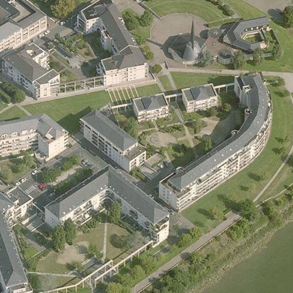 Beaulieu Pointe Est de l'île de Nantes 108 logements par hectare– (Source : Quartiers de Villes Quartiers de vies – Habitat et formes urbaines – Nant