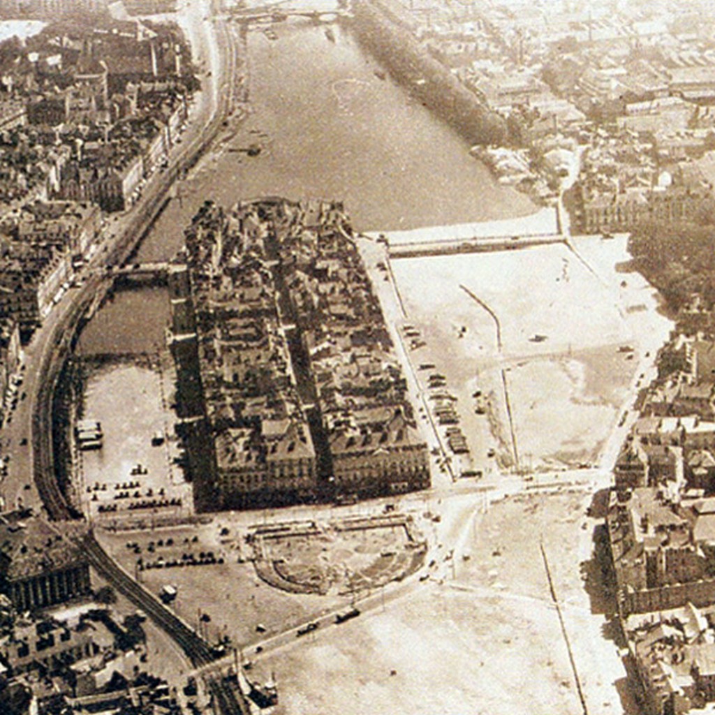 Les bras de la Loire et de l’Erdre pendant les comblements (Source : Archives départementales)