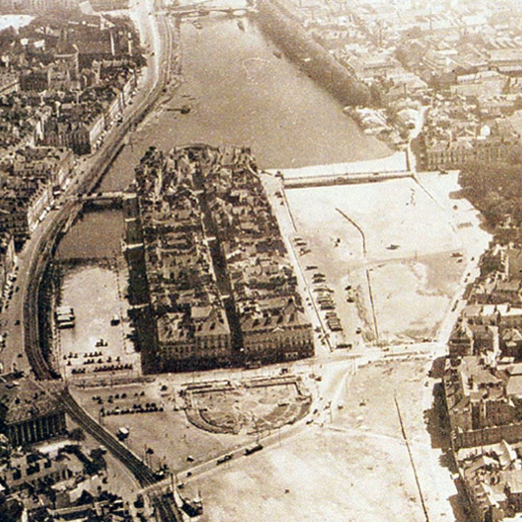 Les bras de la Loire et de lErdre pendant les comblements (Source: Archives dpartementales)