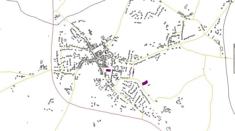 Saint Pre en Retz, un bourg en toile prolong par des quartiers rsidentiels en direction de la voie de contournement 