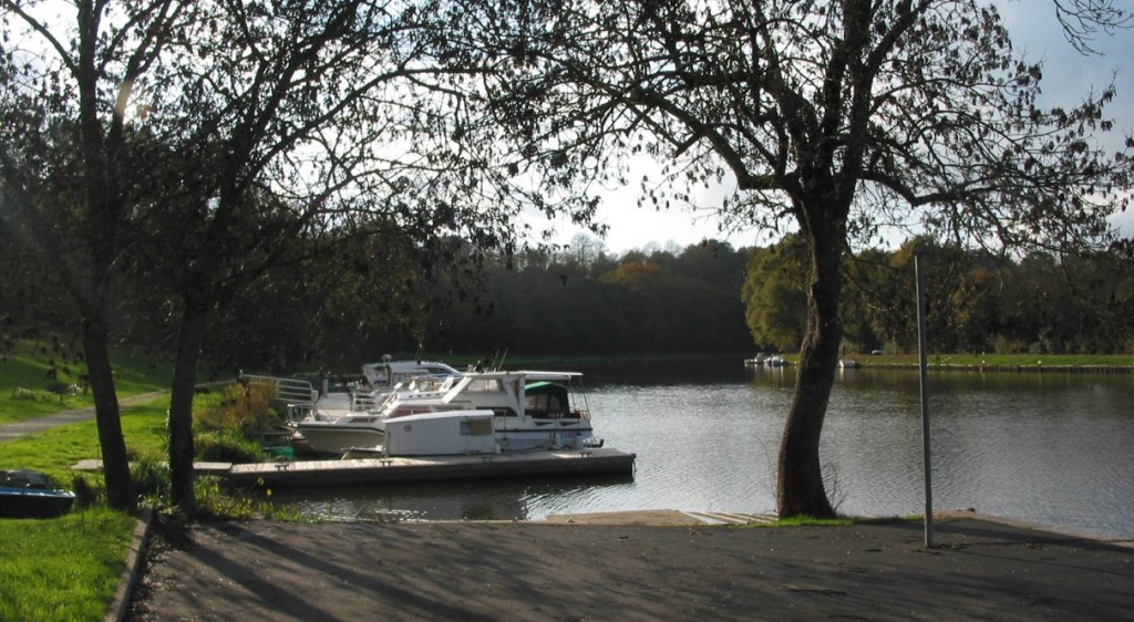 Activits nautiques - canal de Nantes  Brest